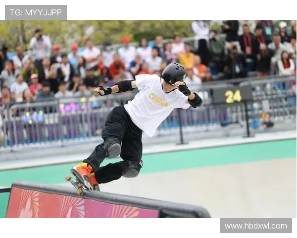 滑板战术解析：深圳滑板队如何运用包夹体系提升团队协作与竞技水平